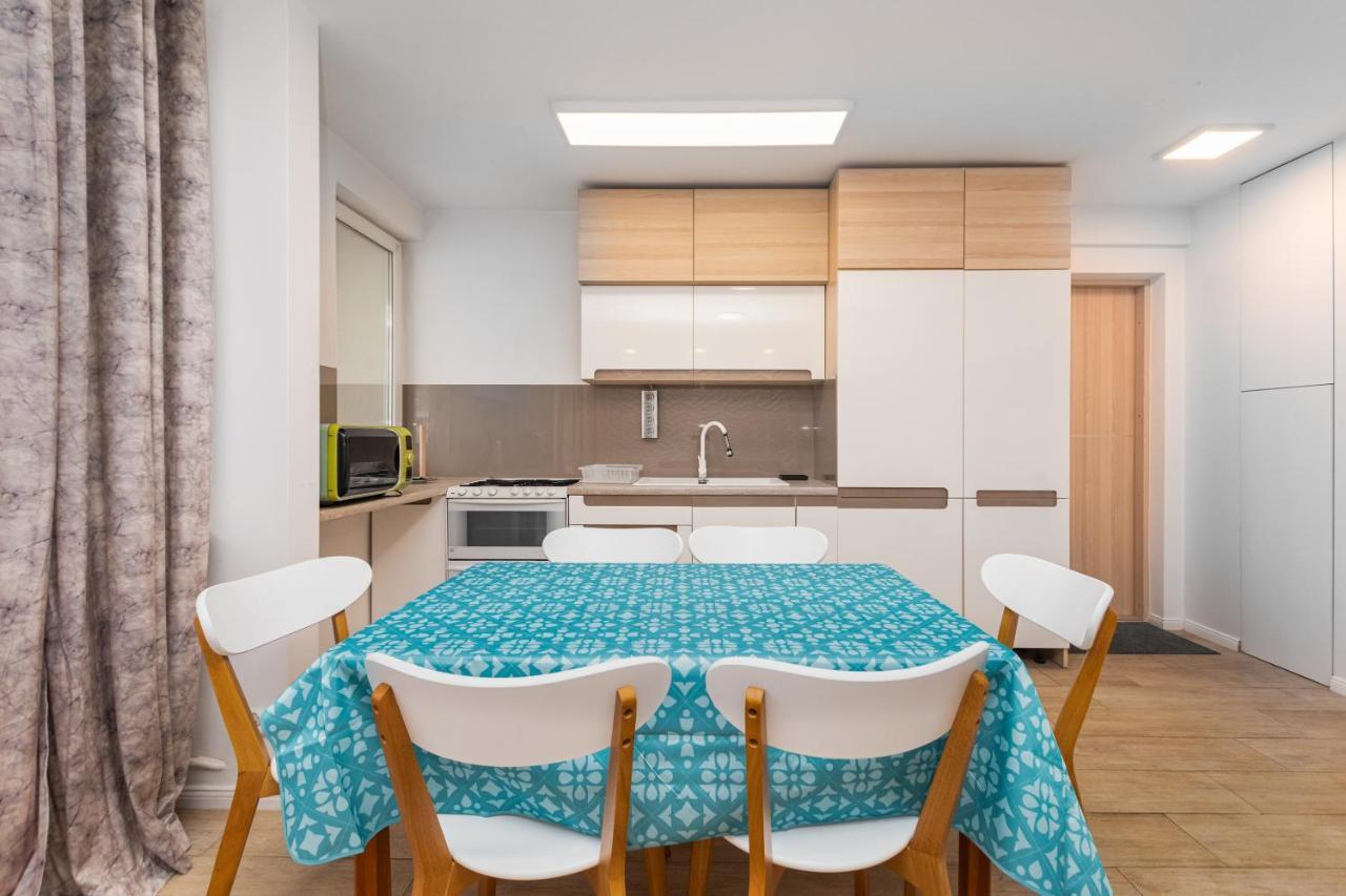 ורשה Emilii Plater 47 By Homeprime מראה חיצוני תמונה